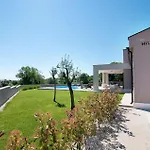 Villa Histria